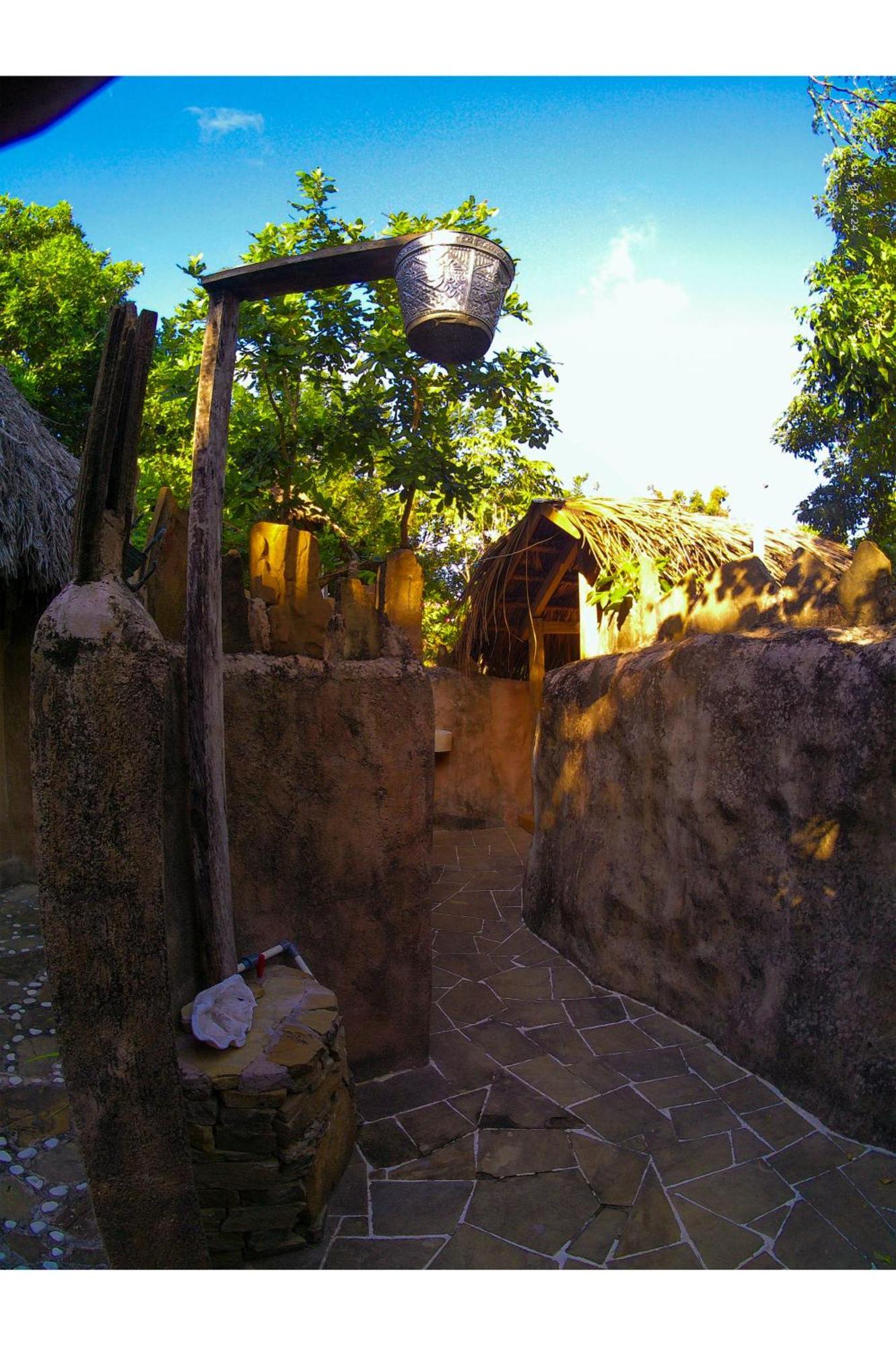 Utopia Rote Lodge Nembrala Exterior photo